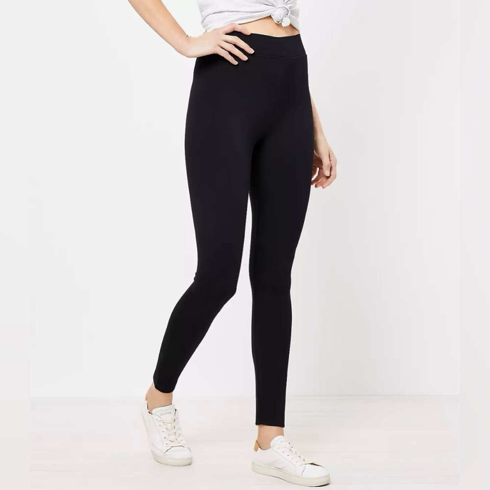 Lou & Grey Black Women's Leggings